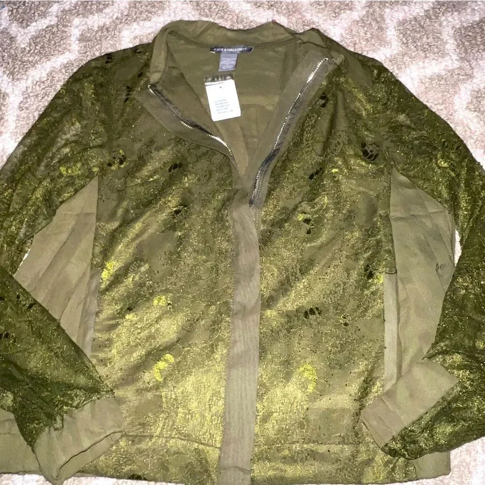 Kate & Mallory nwt jacket size M